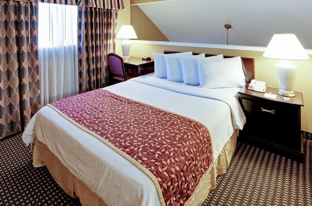 Hawthorn Extended Stay By Wyndham Columbus Eksteriør billede